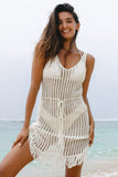 Cache-maillot de plage blanc en résille crochetée avec bords frangés et col en V